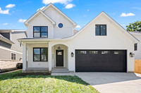 907 N Vail, Arlington Heights